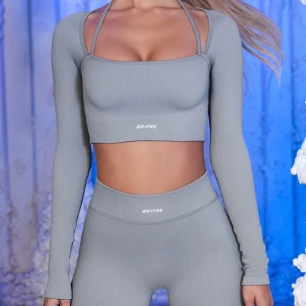 BO+TEE Après Ski Grey Crop Top